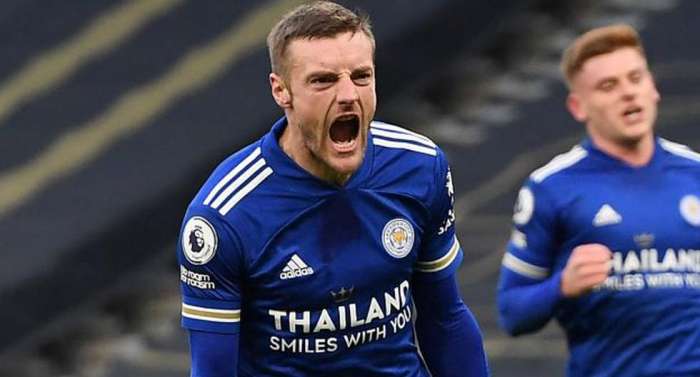 Vardy became the seventh player in Premier League history to score 100 points after turning 30